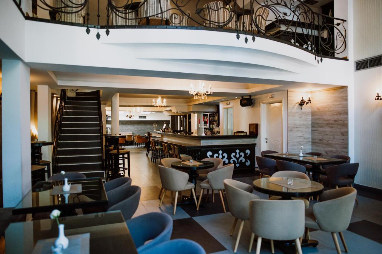 Bela Kuka Hotel بيتولا المظهر الخارجي الصورة