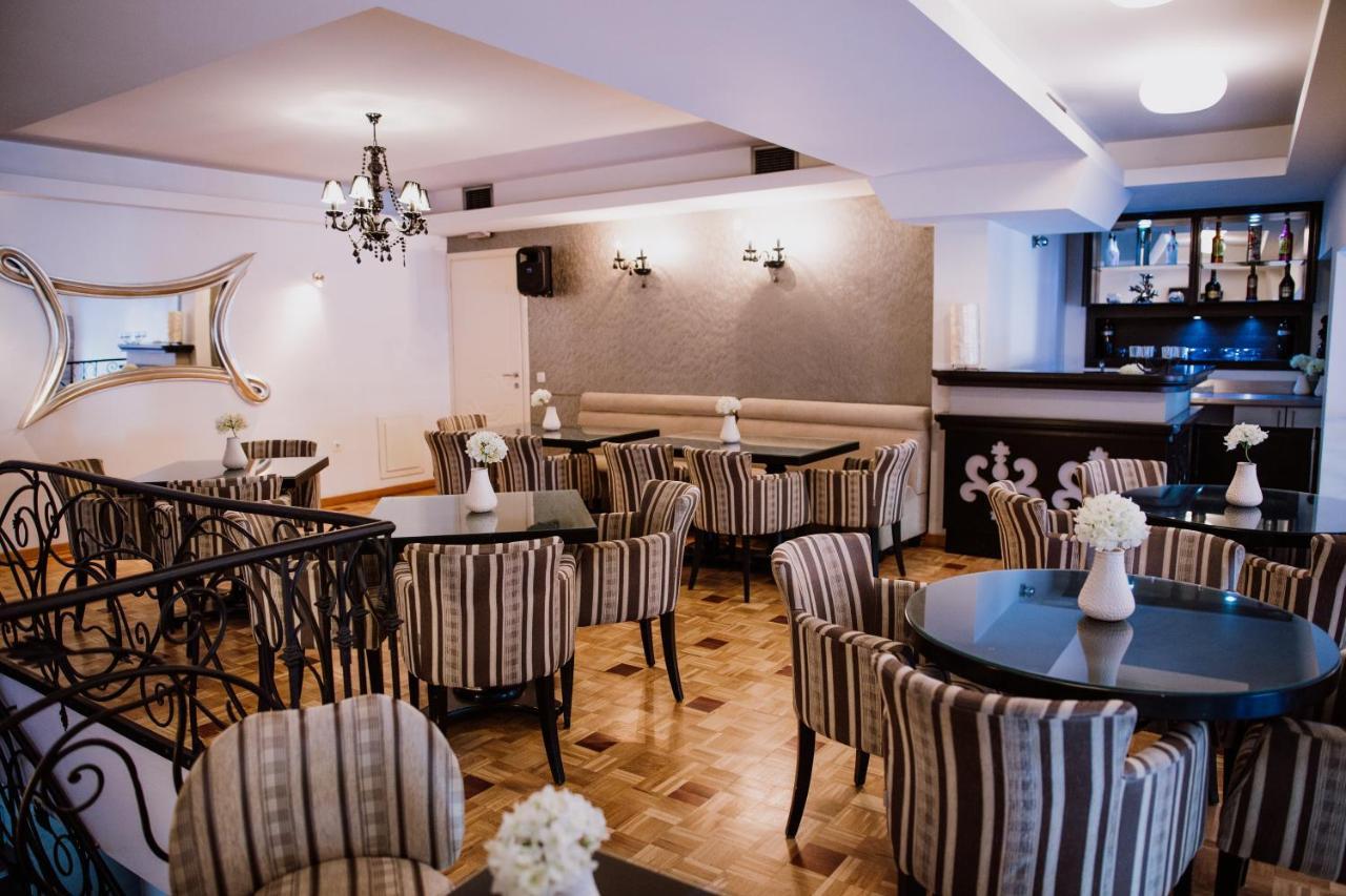 Bela Kuka Hotel بيتولا المظهر الخارجي الصورة