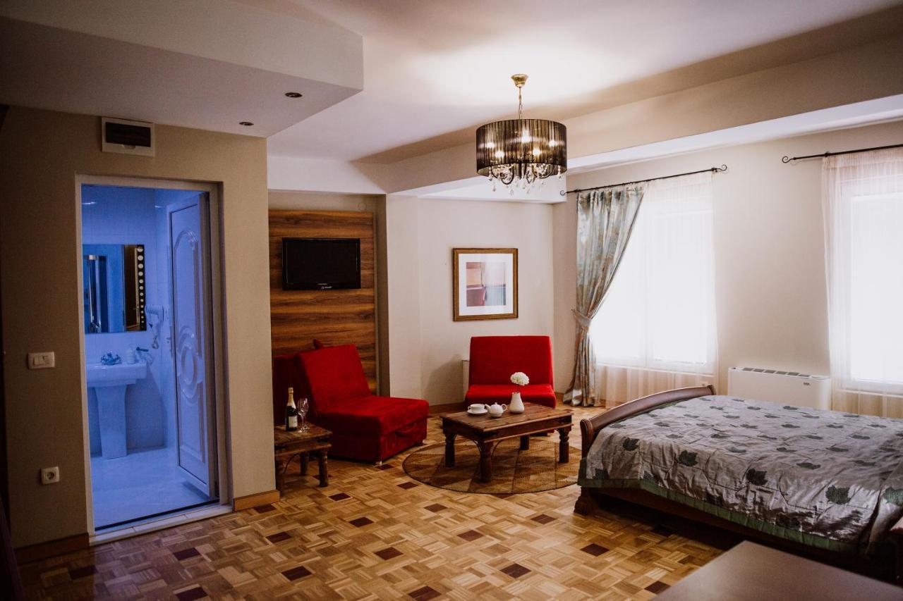 Bela Kuka Hotel بيتولا المظهر الخارجي الصورة