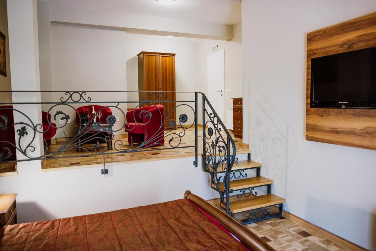 Bela Kuka Hotel بيتولا المظهر الخارجي الصورة